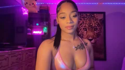 Snapshot of lunaa_11 chatting on 04-30-26, 05:25 lunaa_11 online show from 04-30-26, 05:25