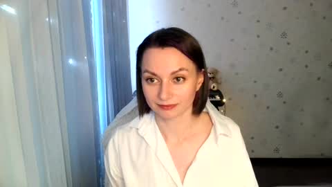lunaa_bluee online show from 06-13-26, 05:11