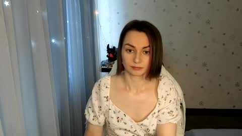 lunaa_bluee online show from 06-21-26, 04:53