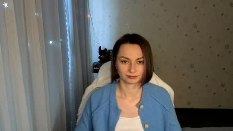 lunaa_bluee online show from 06-23-26, 06:17