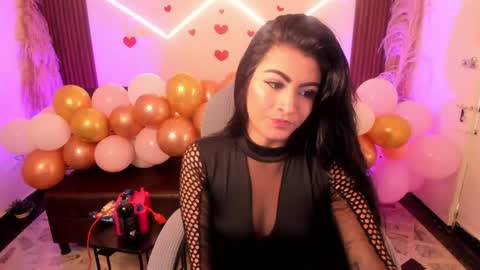 Snapshot of lunaa_lynch chatting on 04-20-26, 08:54 Luna online show from 04-20-26, 08:54