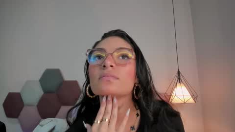 Luna Aspen online show from 03-05-26, 06:04