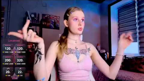 Britney online show from 07-11-26, 05:04