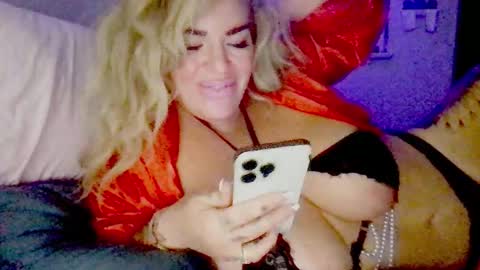 Luna Daddys Girl online show from 11-26-25, 08:15