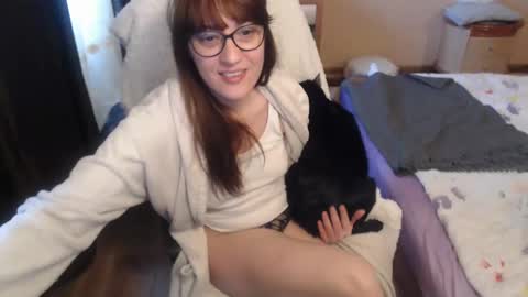 Snapshot of lunadelsol2 chatting on 02-25-25, 02:22 Luna..ntmu online show from 02-25-25, 02:22