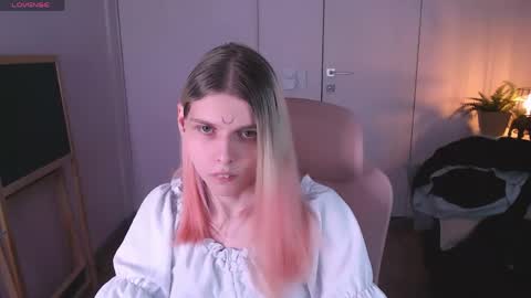 Snapshot of lunaex_ chatting on 05-10-26, 08:36 Luna online show from 05-10-26, 08:36