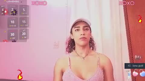 Snapshot of lunagudis chatting on 07-20-26, 05:04 lunagudis online show from 07-20-26, 05:04