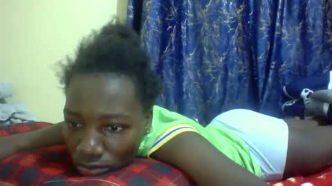 Snapshot of lunah_kitty chatting on 04-28-26, 02:38 lunah_kitty online show from 04-28-26, 02:38