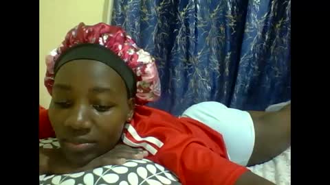 Snapshot of lunah_kitty chatting on 05-01-26, 06:34 lunah_kitty online show from 05-01-26, 06:34