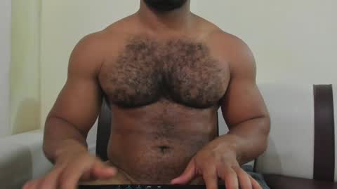 Snapshot of lunainsane58 chatting on 05-16-26, 06:43 Luna online show from 05-16-26, 06:43