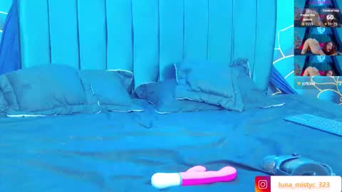 Luna online show from 02-21-26, 08:43