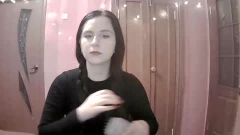 lunamystique_ online show from 02-11-25, 10:07