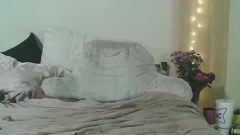 lunanova4 online show from 03-04-26, 03:23