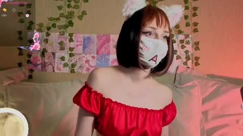 Luna online show from 04-06-26, 03:24