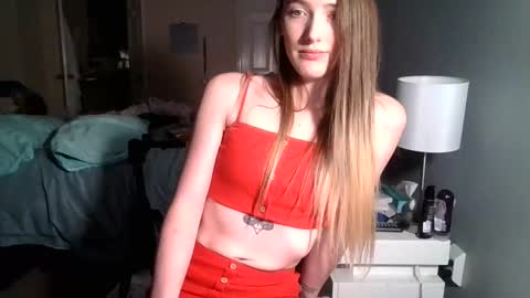 lunapixie2020 online show from 02-26-25, 02:04