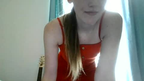 Snapshot of lunapixie2020 chatting on 07-01-26, 06:40 lunapixie2020 online show from 07-01-26, 06:40