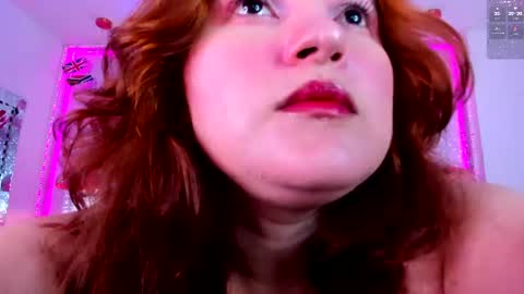 Snapshot of lunapleasure_ chatting on 06-20-26, 06:05 Luna online show from 06-20-26, 06:05