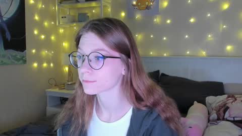 Sofia online show from 01-15-25, 10:38