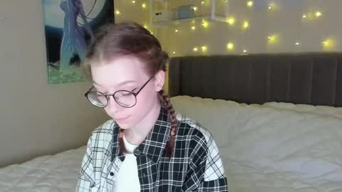 Sofia online show from 02-17-25, 03:53