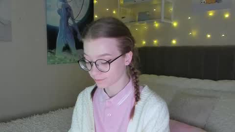 Sofia online show from 03-10-25, 03:09