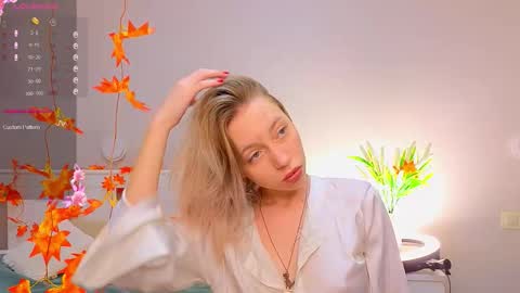 Kelly online show from 11-25-25, 03:01