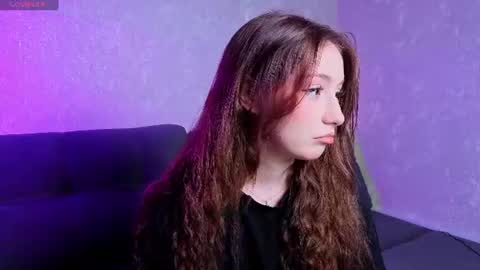 Snapshot of lunarialive chatting on 06-14-26, 10:06 Sonya online show from 06-14-26, 10:06