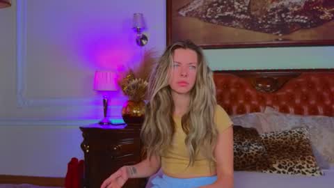 Luna Rishi online show from 11-04-25, 06:01