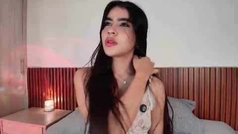 Snapshot of lunarousse_ chatting on 07-15-26, 03:12 Luna Rousse online show from 07-15-26, 03:12