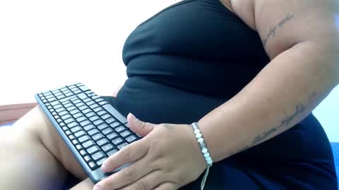 Snapshot of lunasexgirl69 chatting on 02-03-26, 06:22 luna online show from 02-03-26, 06:22