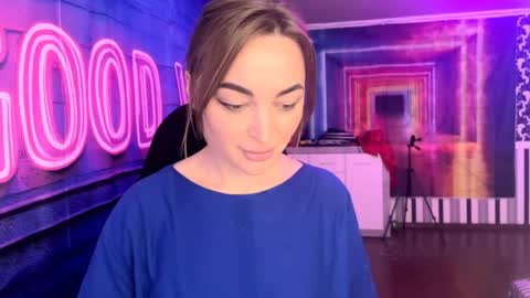 Snapshot of lunasky1111 chatting on 04-11-26, 09:13 Meryem online show from 04-11-26, 09:13