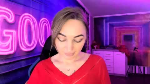 Snapshot of lunasky1111 chatting on 04-11-26, 09:41 Meryem online show from 04-11-26, 09:41