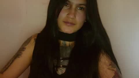 Snapshot of lunatica_2000 chatting on 01-15-25, 08:48 Luna online show from 01-15-25, 08:48