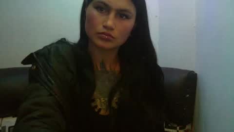 Snapshot of lunatica_2000 chatting on 02-21-25, 06:04 Luna online show from 02-21-25, 06:04