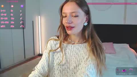 LunaticaBae online show from 03-20-26, 02:27