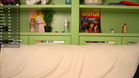 Snapshot of lunatouch chatting on 06-09-26, 04:35 Michelle. Fansly in Bio online show from 06-09-26, 04:35