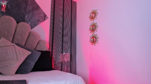 Luna   online show from 03-15-26, 03:23