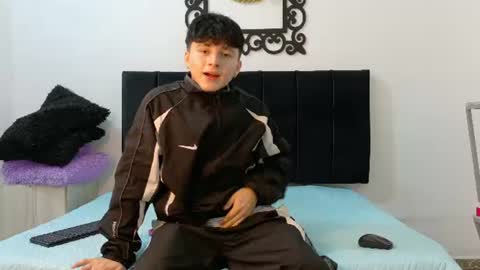 lunaydream online show from 06-20-26, 11:35