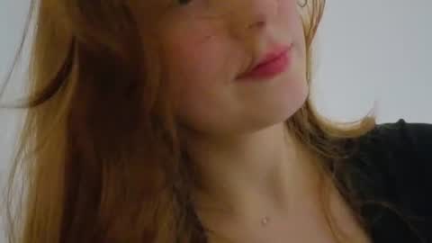 Snapshot of lunoria chatting on 06-29-26, 11:16 lunoria online show from 06-29-26, 11:16