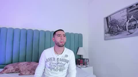 Lushian And Luna online show from 02-04-26, 02:23