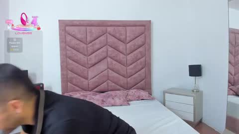 Snapshot of lushian_luna chatting on 05-12-26, 04:37 Lushian And Luna online show from 05-12-26, 04:37