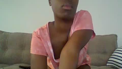 lushlola254 online show from 10-19-25, 04:57