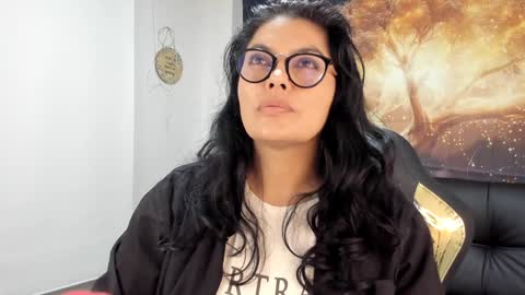 Snapshot of lust_mom chatting on 12-03-24, 04:06 Angela 3 online show from 12-03-24, 04:06