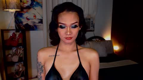 AdriannaFowks online show from 03-11-25, 05:49