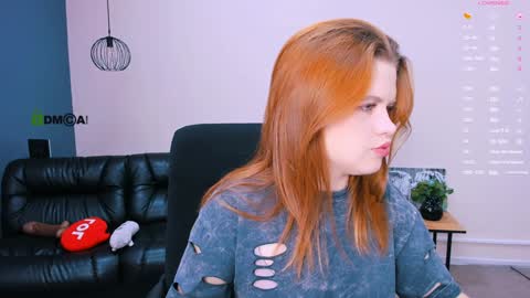 Snapshot of lusy_puff chatting on 12-30-24, 12:20 lusy_puff online show from 12-30-24, 12:20