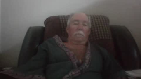 luv269er online show from 05-26-26, 02:57