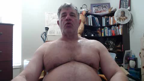 Snapshot of luv2bnakedallthetime chatting on 12-04-25, 03:10 Tony online show from 12-04-25, 03:10