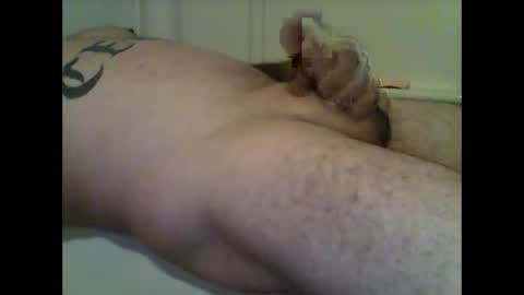 luv2stroke209 online show from 10-26-25, 07:09