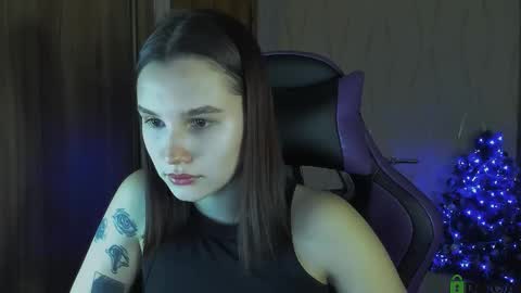 Snapshot of luvmeeow chatting on 12-08-24, 03:00 Ann online show from 12-08-24, 03:00