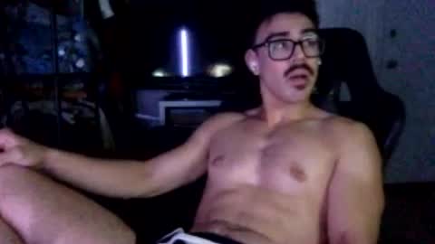 Snapshot of luvrboy77 chatting on 06-20-26, 12:58 luvrboy77 online show from 06-20-26, 12:58