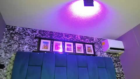 lux_bitchx online show from 04-01-26, 09:23